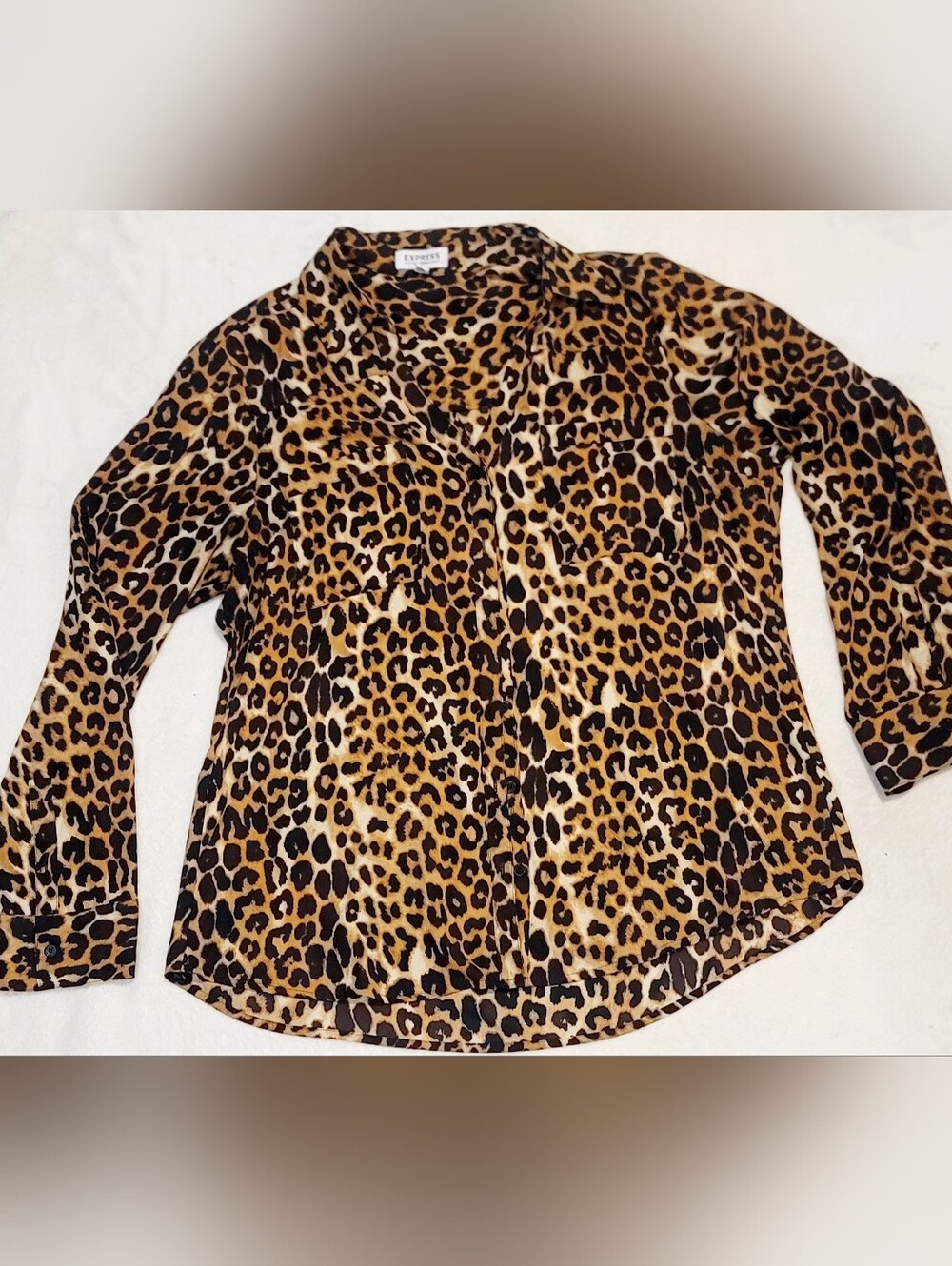Express leopard print Portofino blouse Size Large Excellent Condition